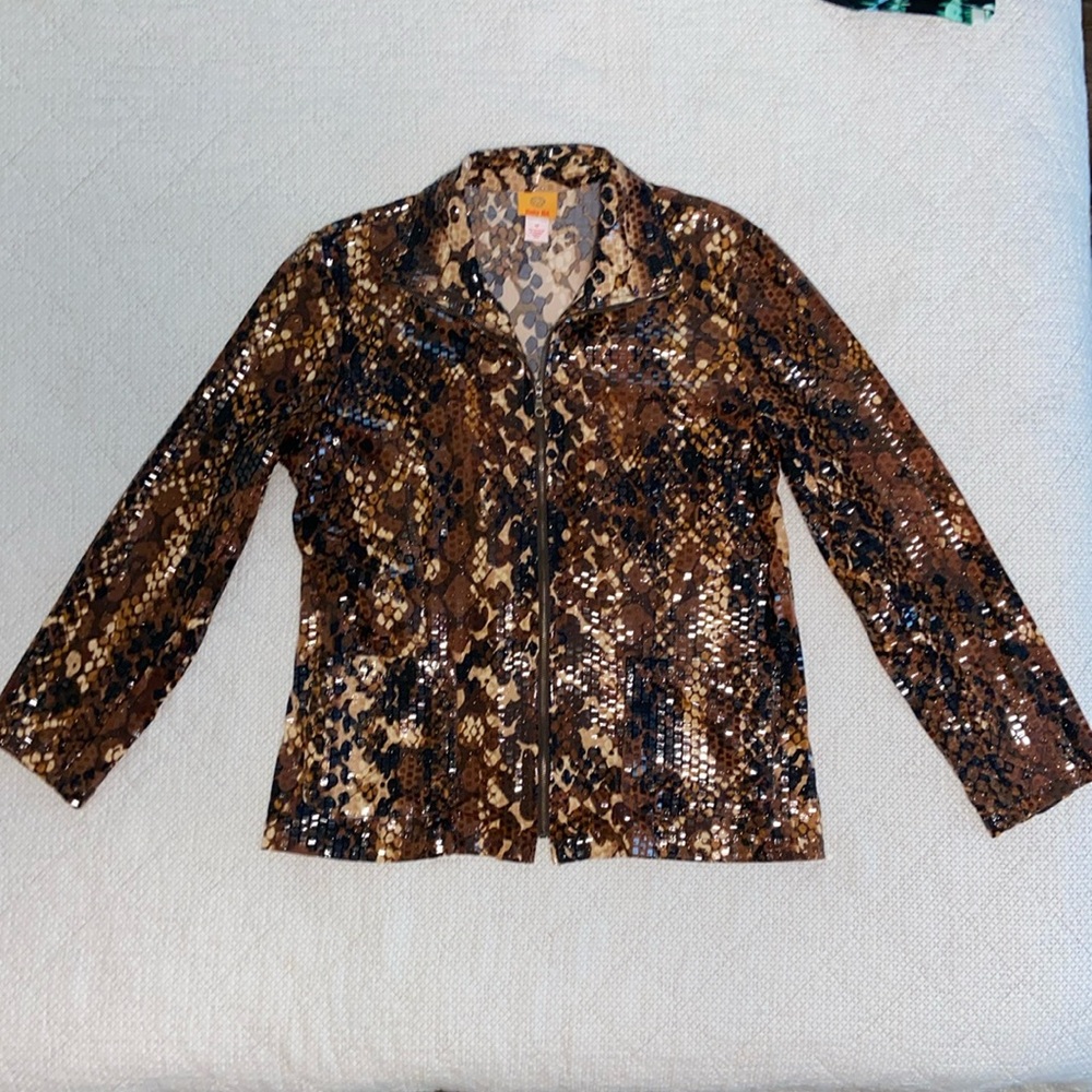 Ruby Rd. Multicolor Animal Print Top - Picture 4 of 8